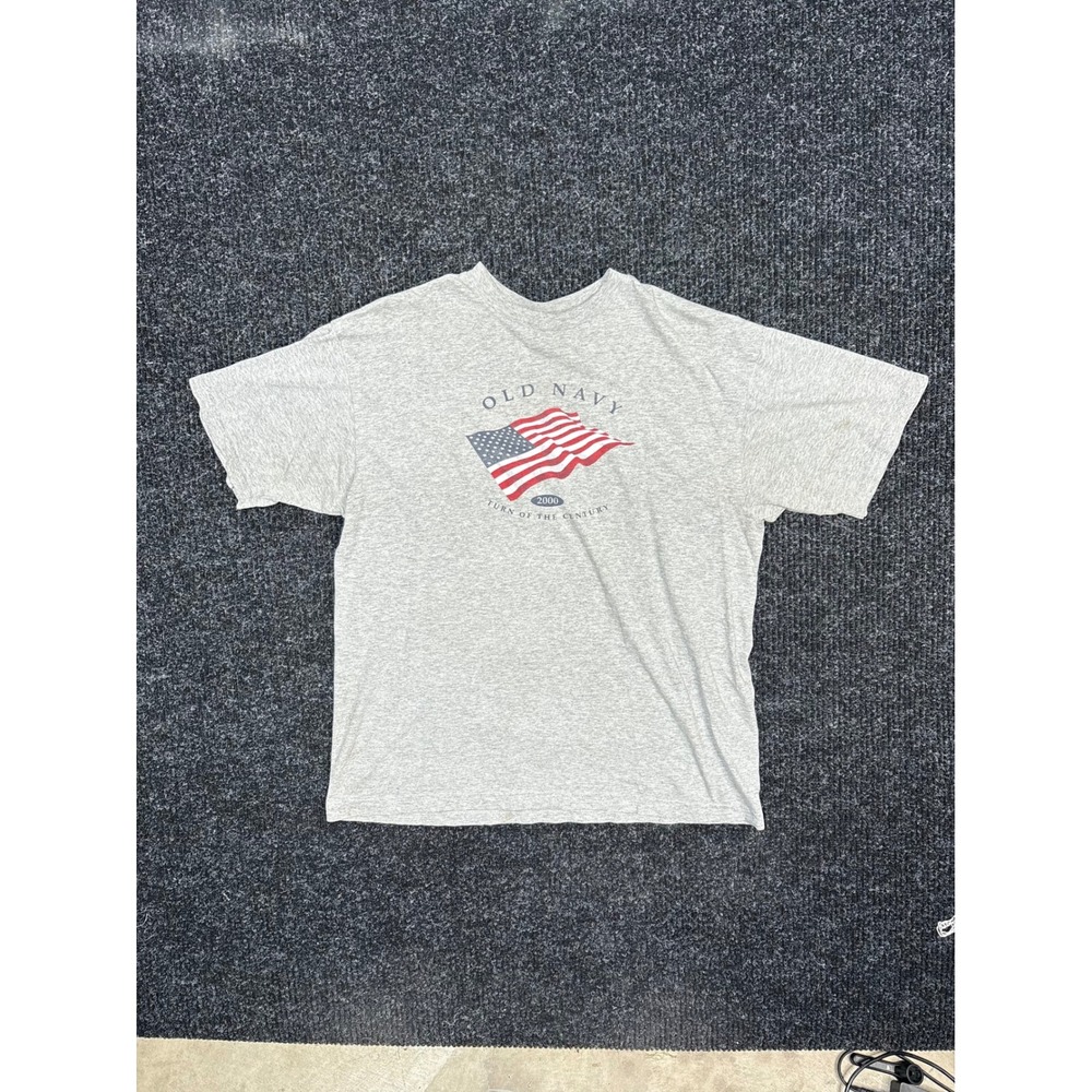 Old Navy Vintage 2000 Turn of the Century American Flag Graphic T-Shirt Gray M